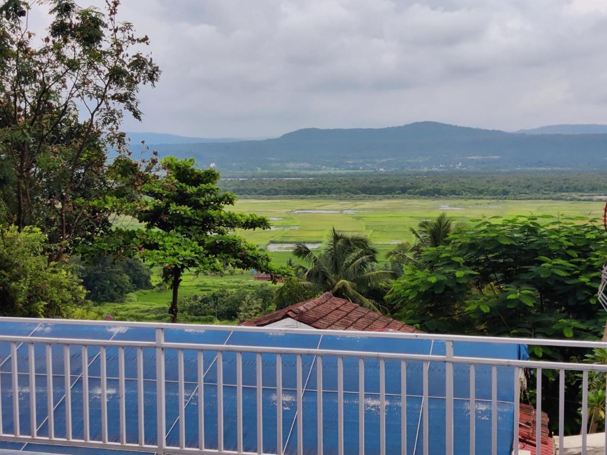 Whitehouse Homestay By Oxystays Hospitality Alibag Bagian luar foto
