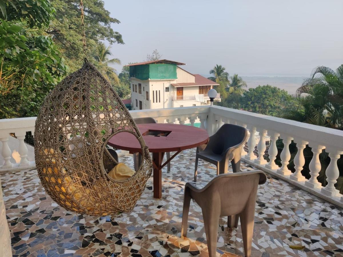 Whitehouse Homestay By Oxystays Hospitality Alibag Bagian luar foto