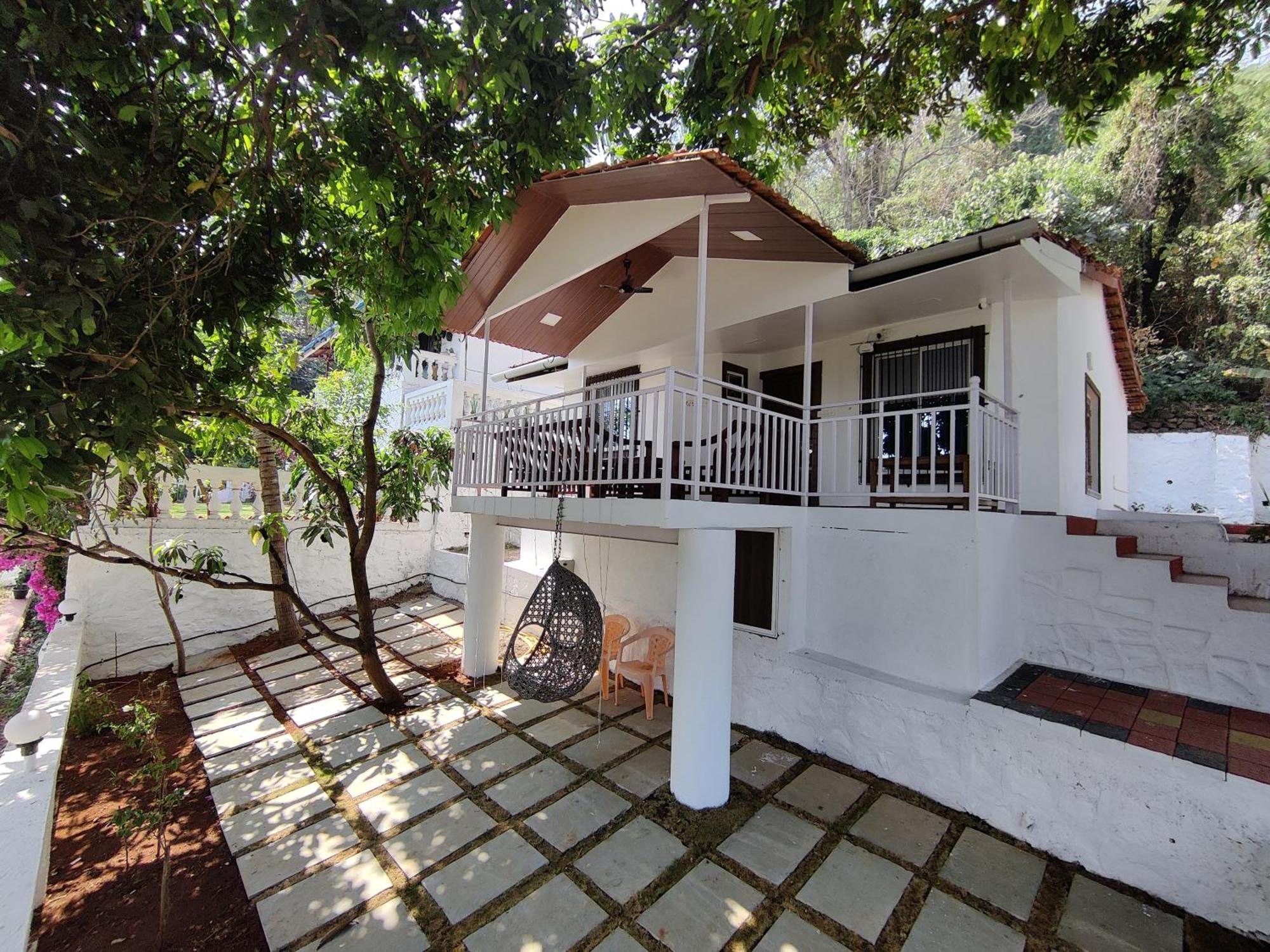 Whitehouse Homestay By Oxystays Hospitality Alibag Bagian luar foto