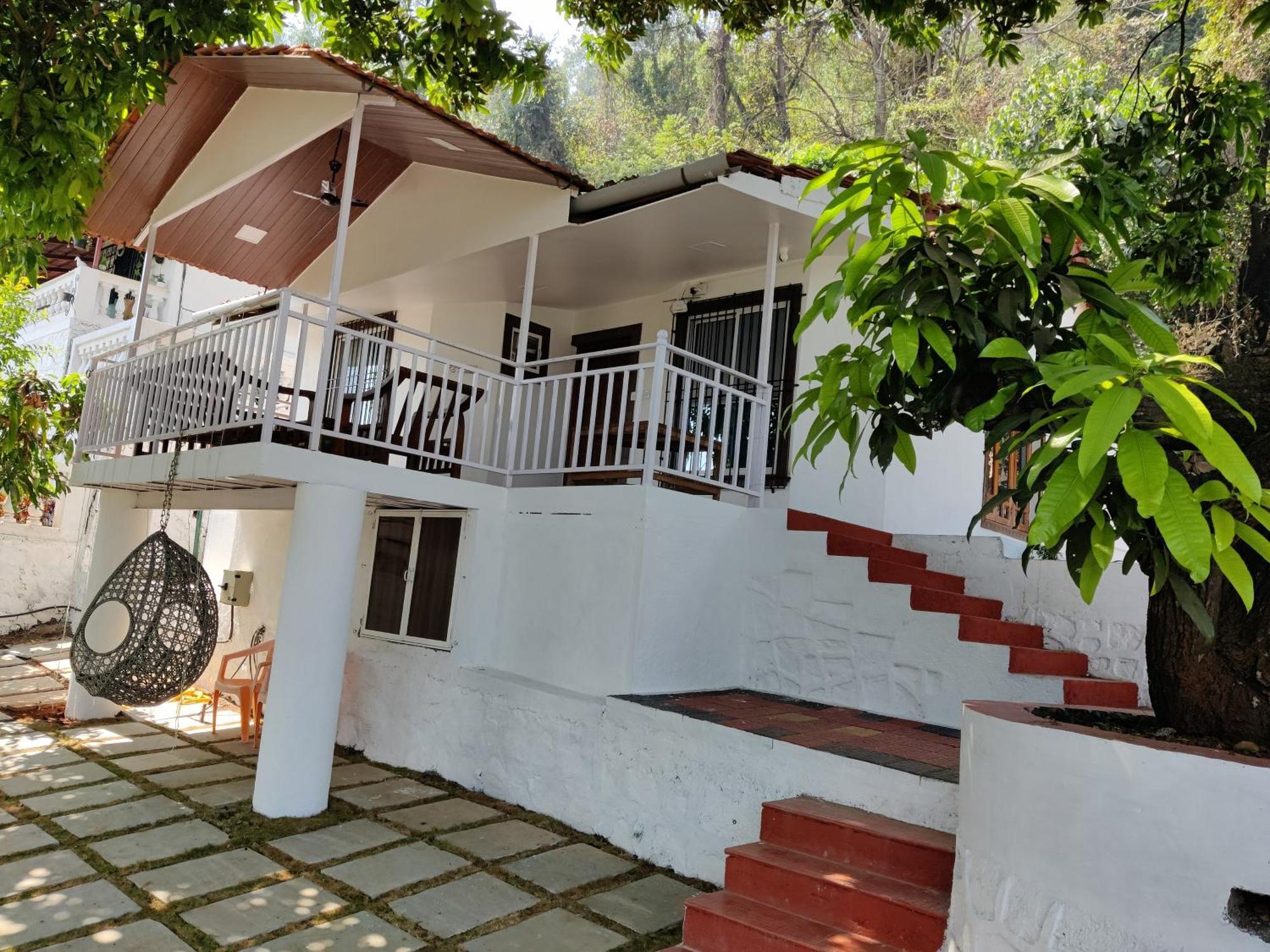 Whitehouse Homestay By Oxystays Hospitality Alibag Bagian luar foto