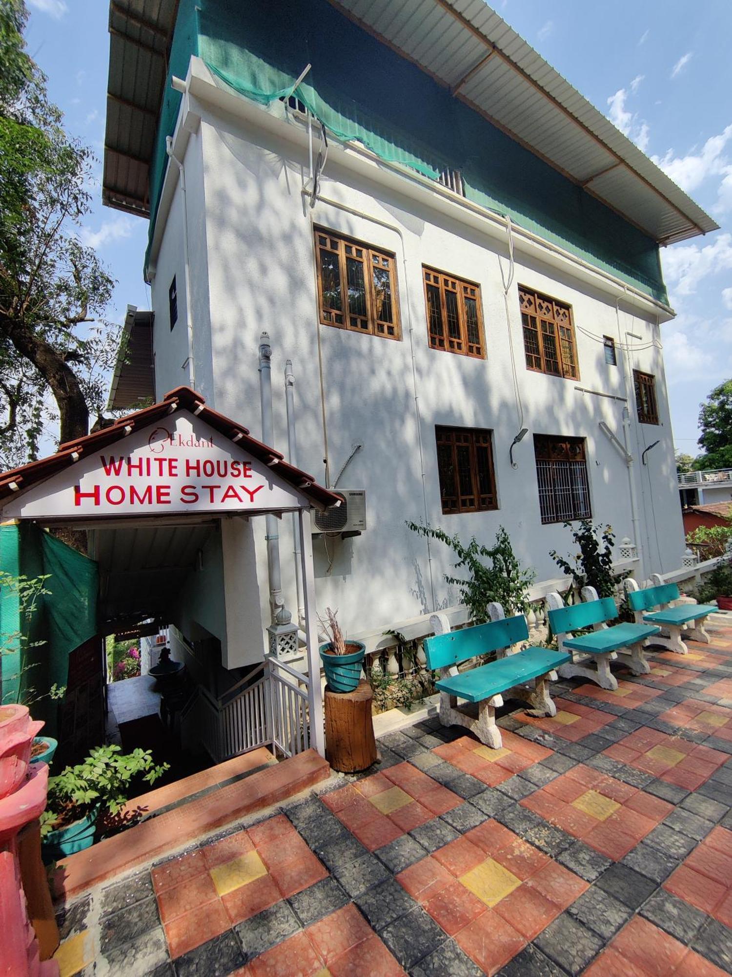 Whitehouse Homestay By Oxystays Hospitality Alibag Bagian luar foto