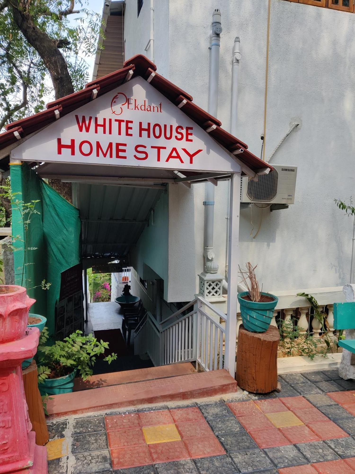 Whitehouse Homestay By Oxystays Hospitality Alibag Bagian luar foto