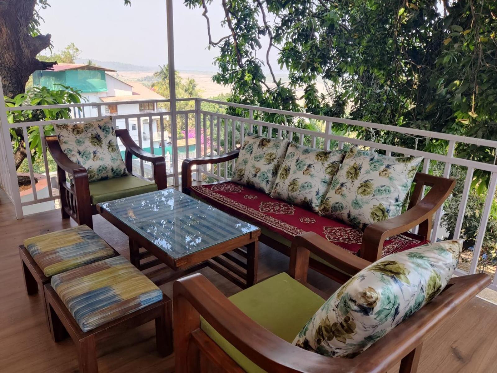 Whitehouse Homestay By Oxystays Hospitality Alibag Ruang foto