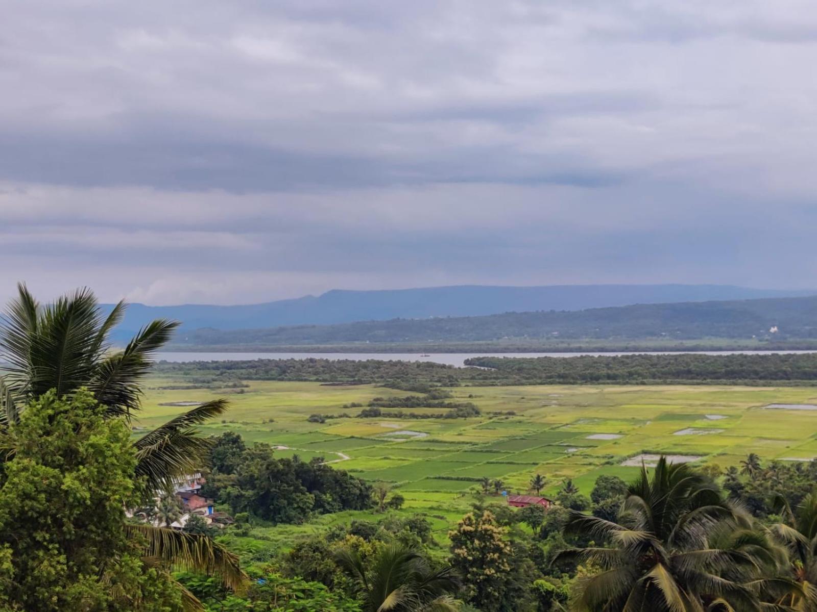 Whitehouse Homestay By Oxystays Hospitality Alibag Bagian luar foto