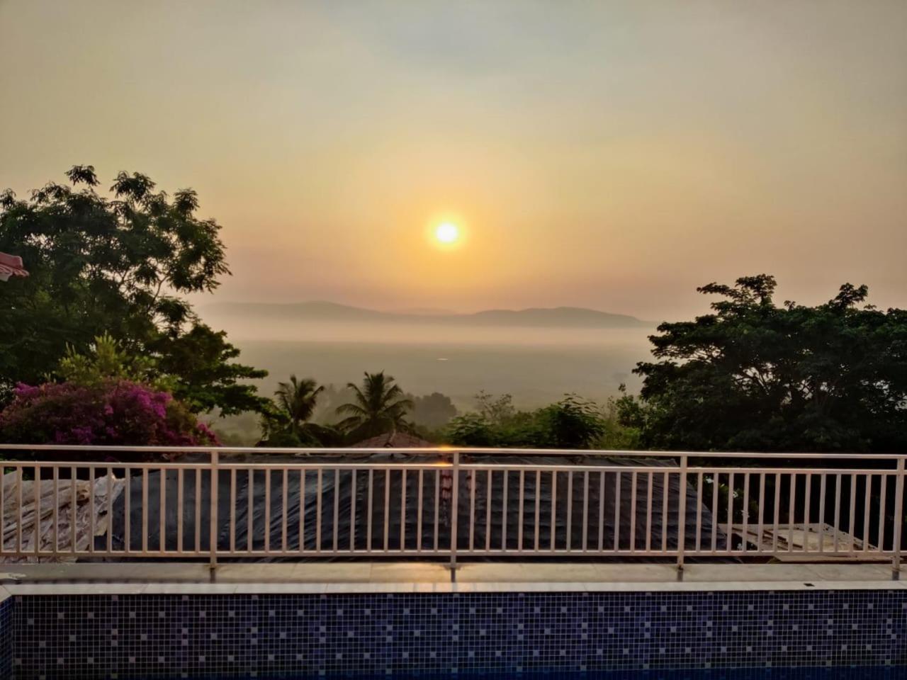 Whitehouse Homestay By Oxystays Hospitality Alibag Bagian luar foto
