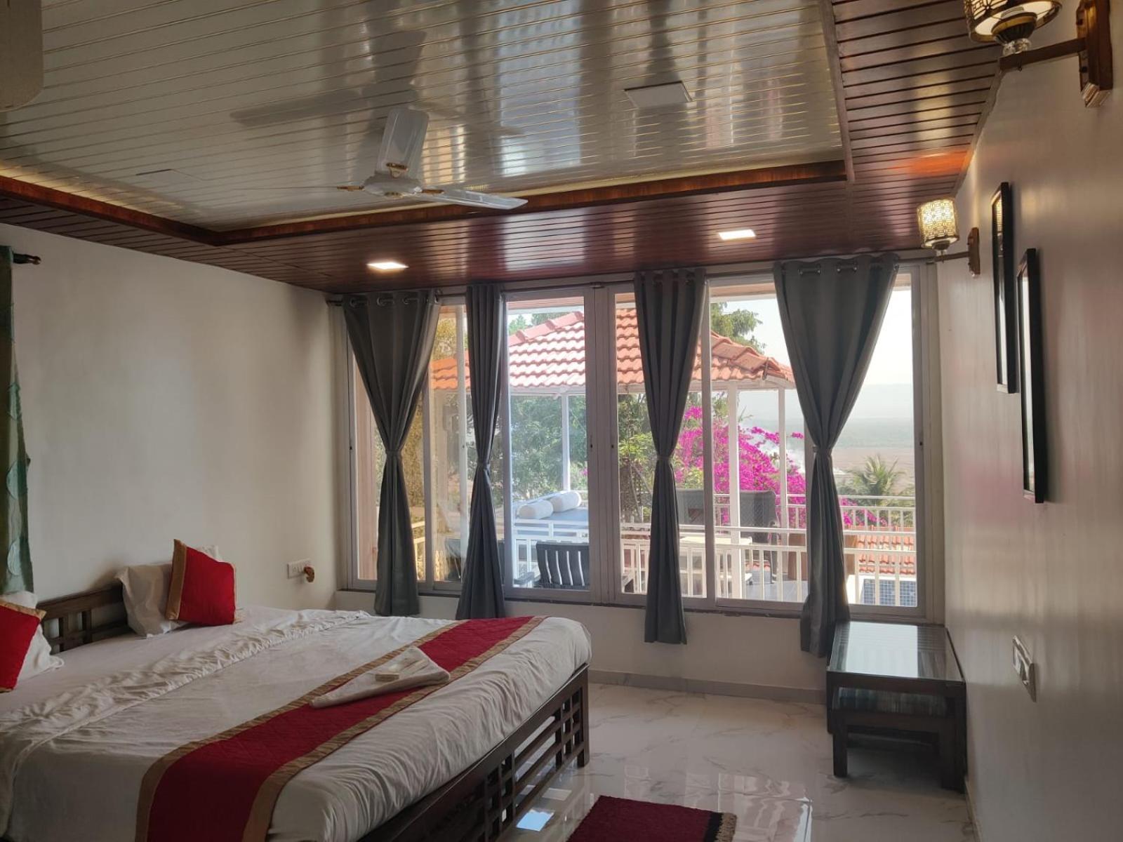 Whitehouse Homestay By Oxystays Hospitality Alibag Bagian luar foto